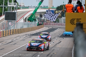 Ehrlacher grabs the title as Girolami wins Macau&#039;s Race 1