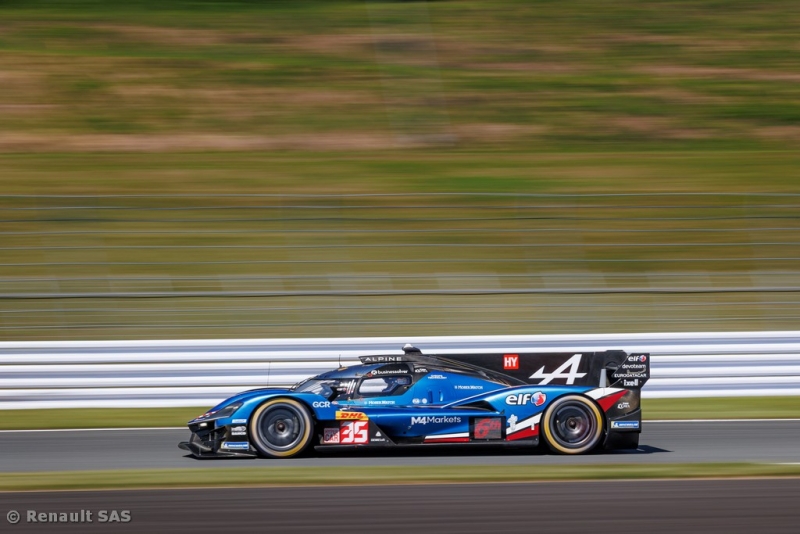 Alpine Endurance Team - Final challenge of the season in Bahrain