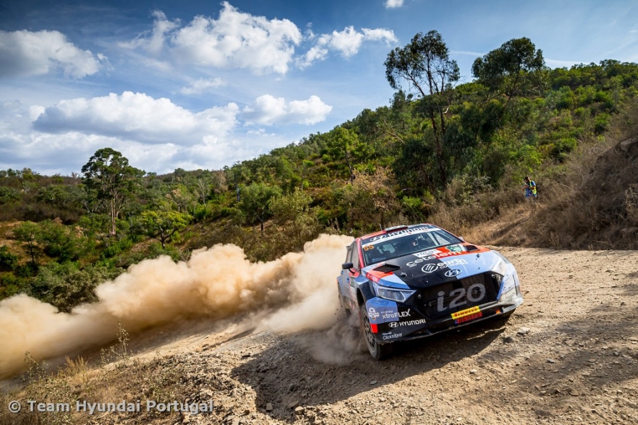 Hugo Lopes e Magda Oliveira no Team Hyundai Portugal no Rally 6 Cities North of Portugal