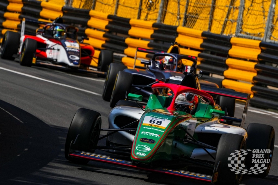 Olivieri Wins thrilling Macau Formula 4 Race