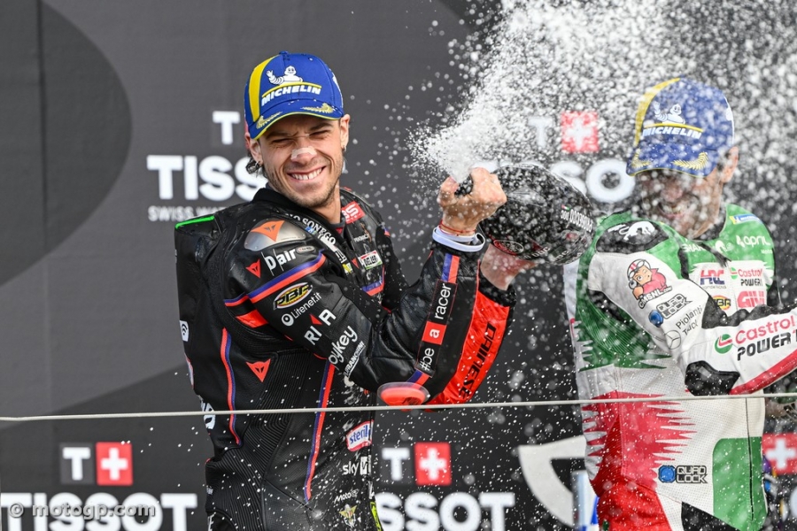 Bezzecchi victorious as Quartararo suffers heartbreak in Silverstone epic