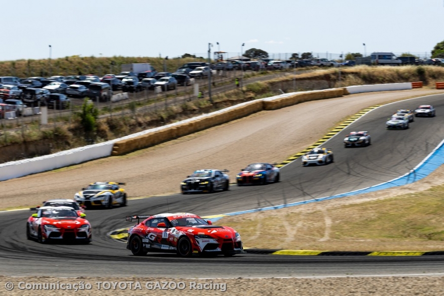Vit&oacute;ria e p&oacute;dio para a TGR Caetano Portugal em Jarama