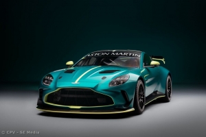 Araújo Competição assegura segundo Aston Martin