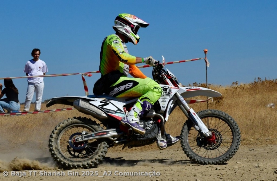 Micael Simão (Motos) e Tomás Paulo (Quad) vencem Baja TT Sharish Gin