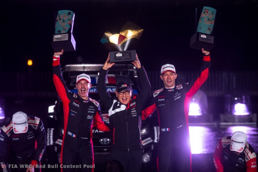 Ogier wins rain-hit Rally Japan to set up WRC title showdown