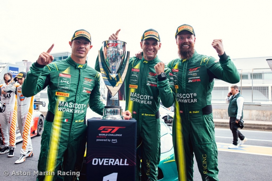 Aston Martin Vantage wins at the N&uuml;rburgring