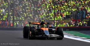 McLaren back on top in Silverstone