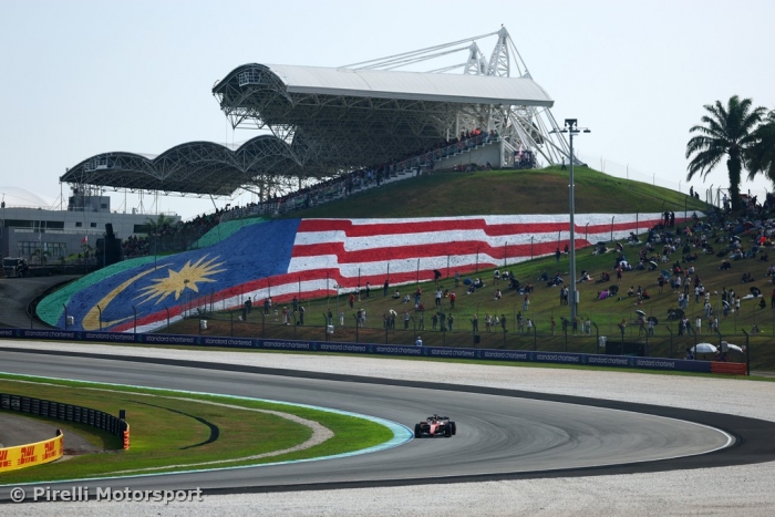 Leclerc tops FP2 on a day of high tyre degradation