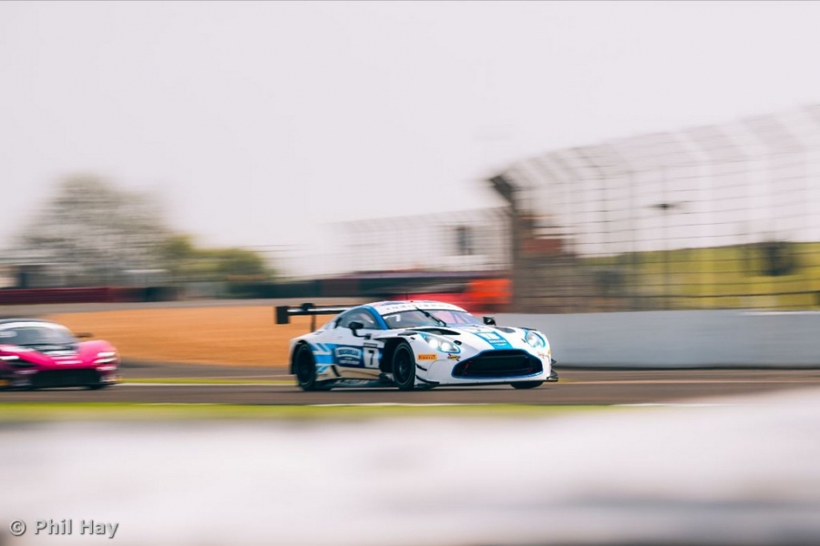 Beechdean Motorsport begin British GT season with Silverstone podium