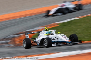 Noah Monteiro com dois p&oacute;dios em Val&ecirc;ncia