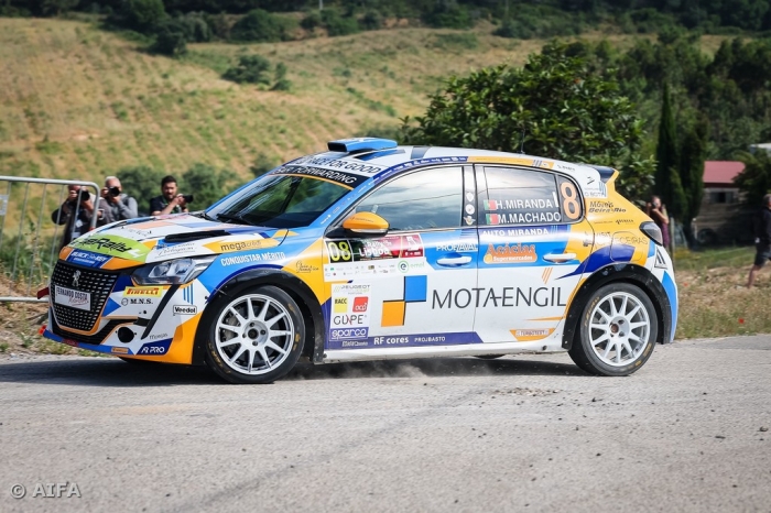 H&eacute;lder Miranda defende lideran&ccedil;a na Peuge&ouml;t Rally Cup Portugal