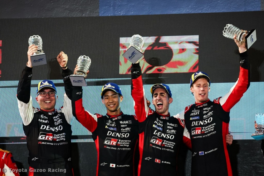 Victory and WEC world title for TOYOTA