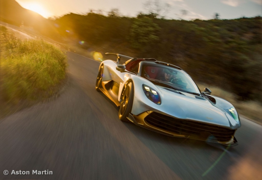Aston Martin Valhalla Spider