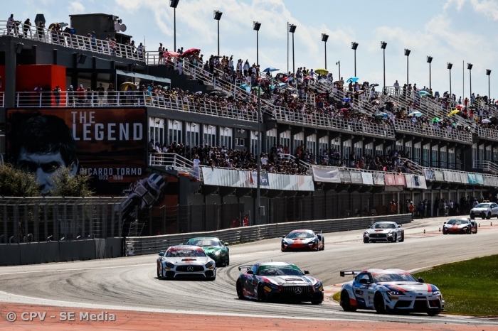 GT4 regressa em for&ccedil;a a Val&ecirc;ncia com lista de inscritos de luxo