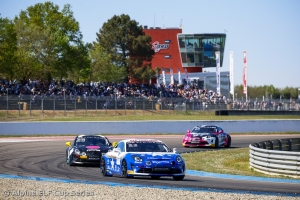Alpine dominates at Nogaro