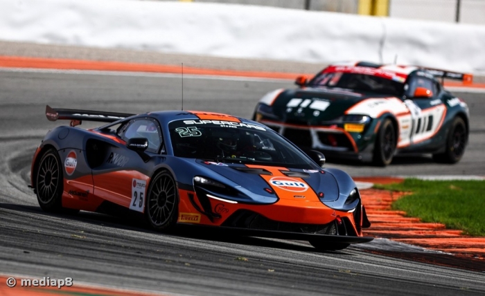 Lu&iacute;s Aguiar conquista novo p&oacute;dio no Iberian Supercars em Val&ecirc;ncia