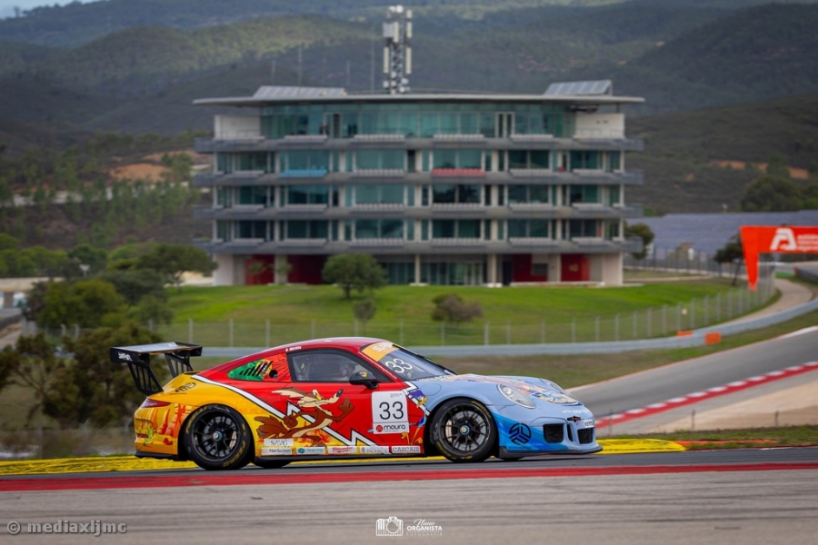 Rui Miritta é Campeão da CUP no CPV e no Iberian SuperCars