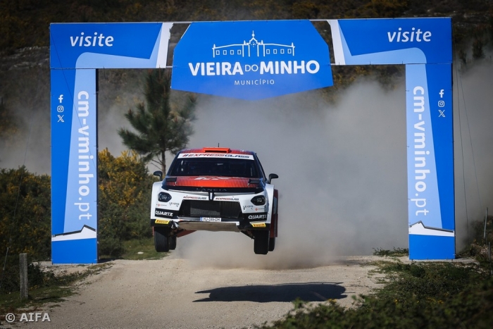 In&iacute;cio encorajador do Ypsilon Rally2 HF Integrale na Serra da Cabreira