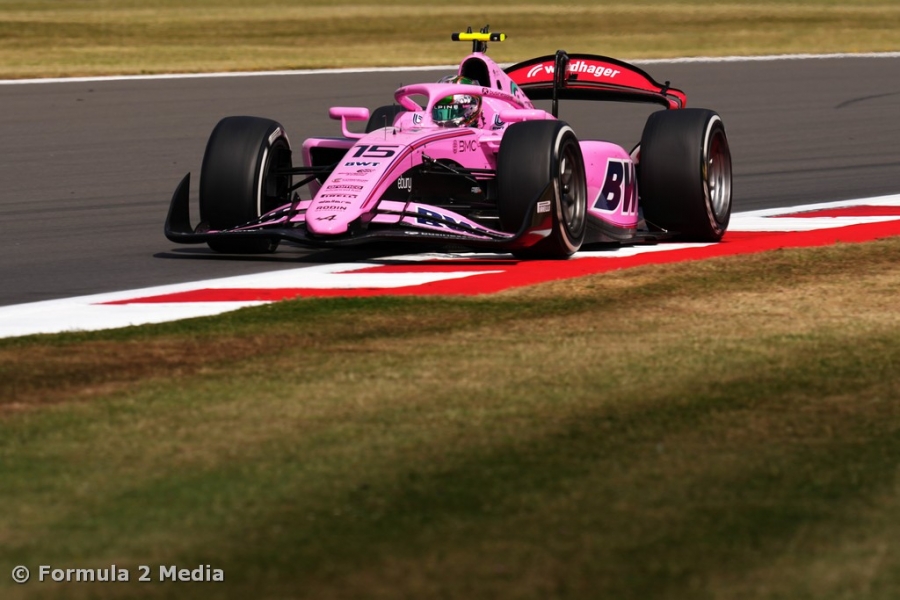 C&acirc;mara beats Dunne to pole position at Silverstone