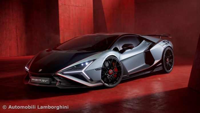 Lamborghini Revuelto SV: A ess&ecirc;ncia da condu&ccedil;&atilde;o