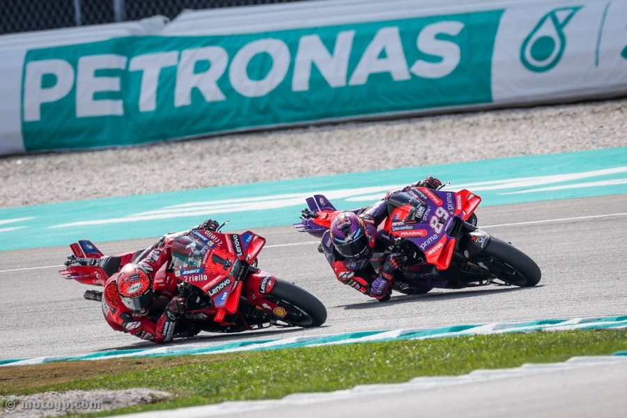 Bagnaia defeats Martin in all-timer at Sepang