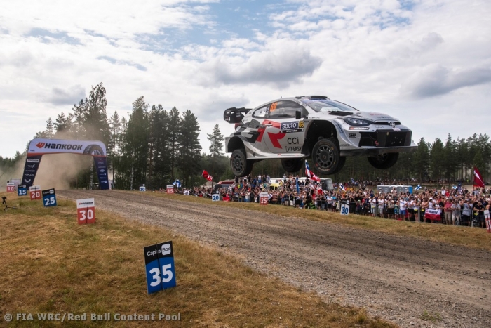 Rovanperä flies to Finland lead on Friday